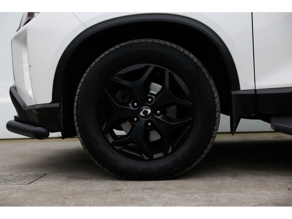 2024 Ssangyong Musso - image 14