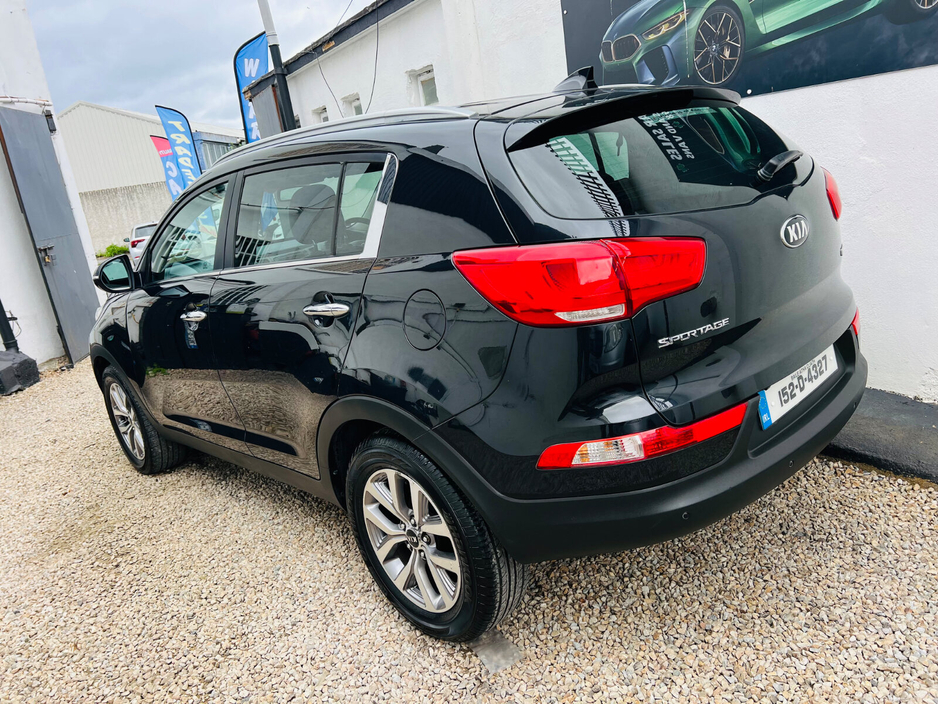 2015 Kia Sportage - image 3