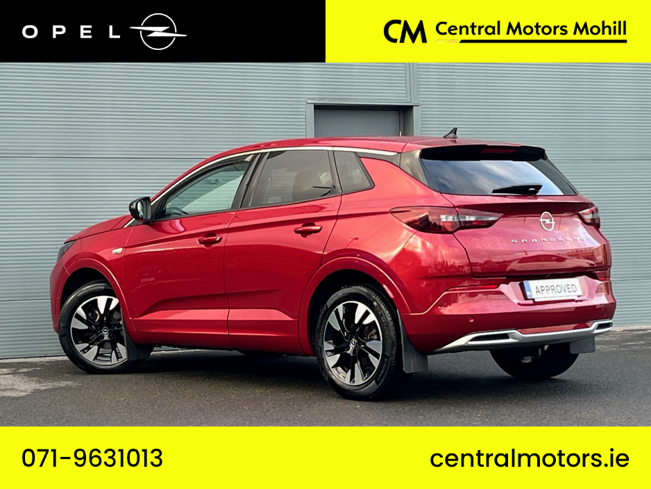 2024 Opel Grandland ELEGANCE-1.5 130 BHP Diesel * Low Mileage * €33,895