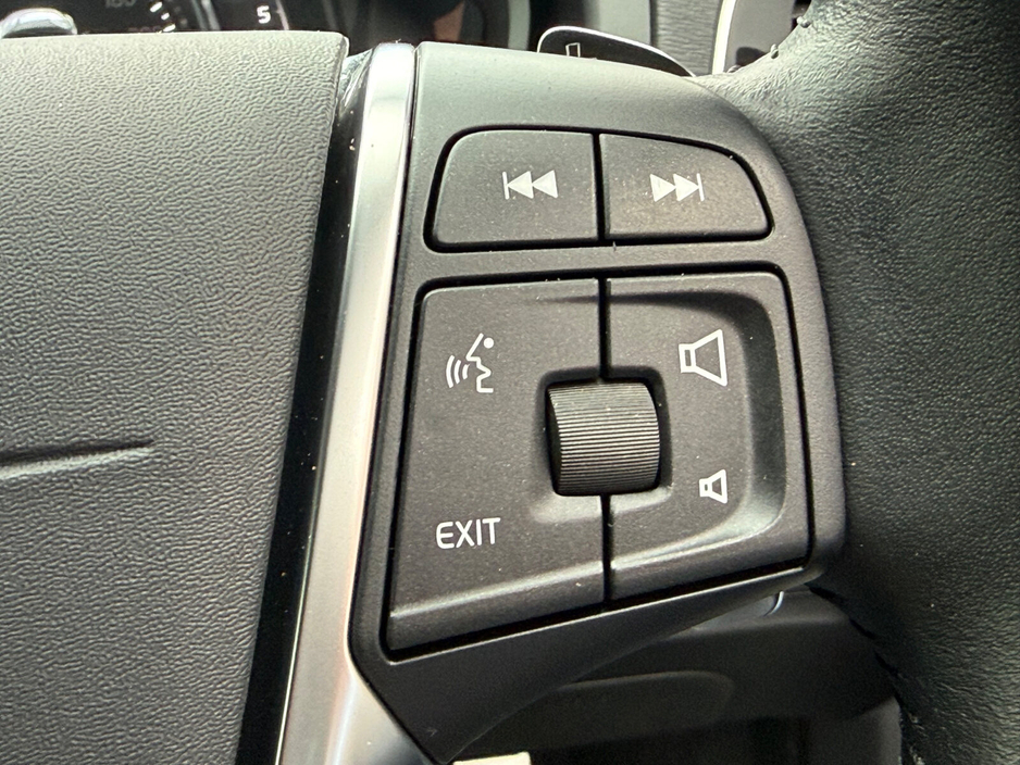 2018 Volvo V40 D2 (120hp) Momentum Edition Geartronic