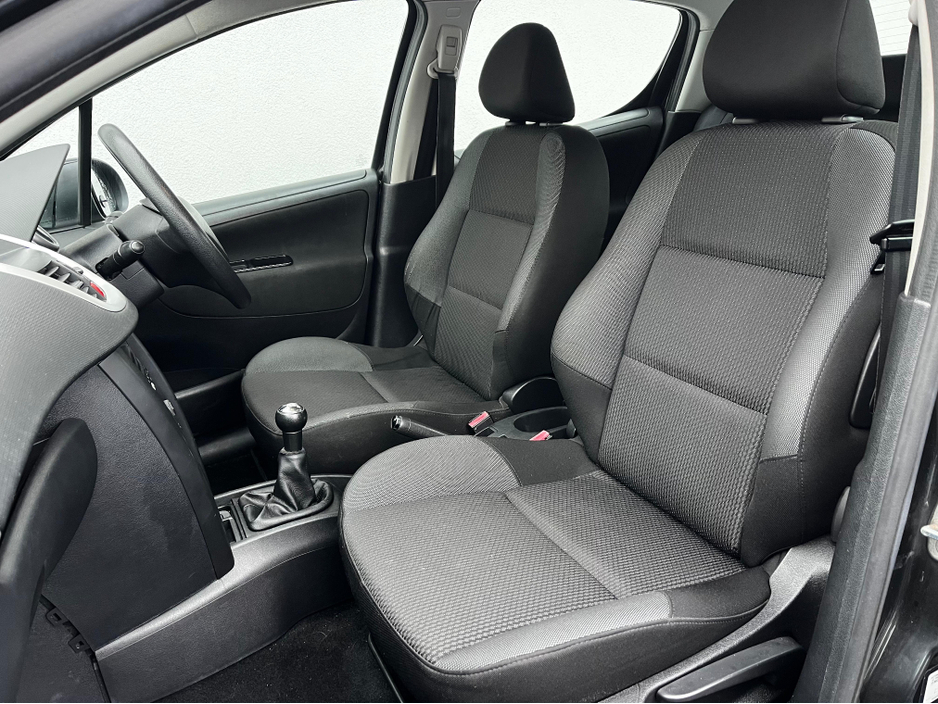 2011 Peugeot 207 1.4 SE 94 BHP LOW KM €2,900