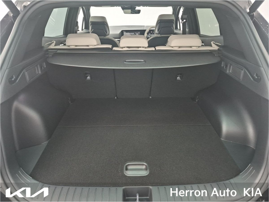 2026 Kia Sportage - image 8
