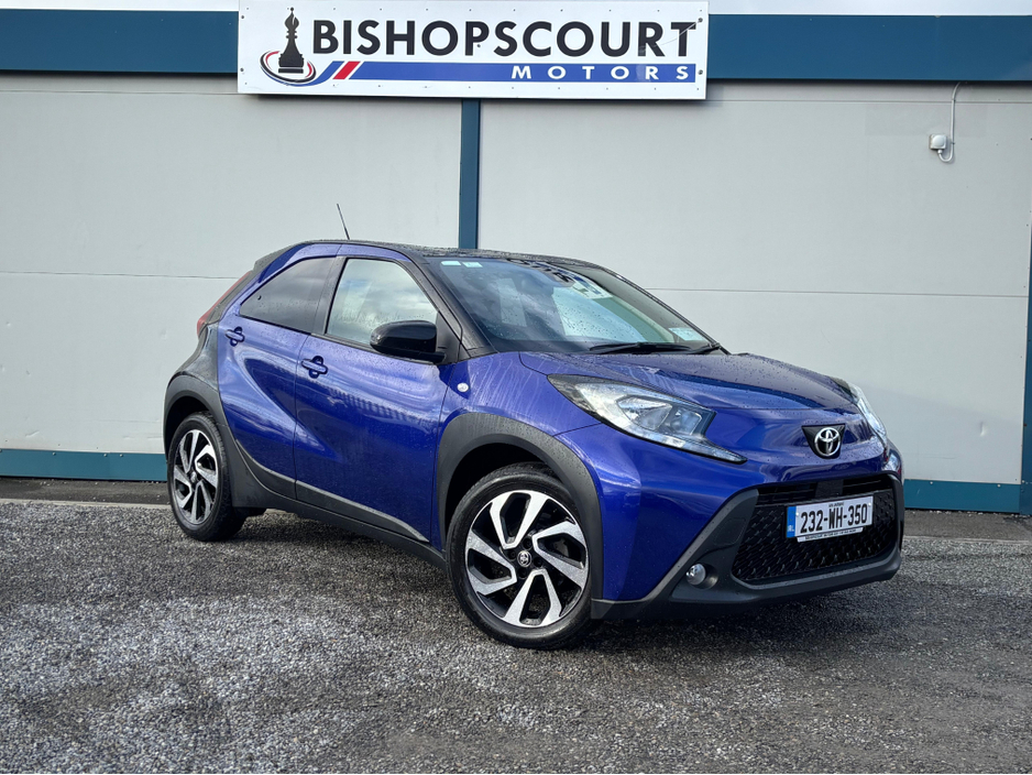 2023 Toyota Aygo X 1.0 DESIGN 4DR €16,950