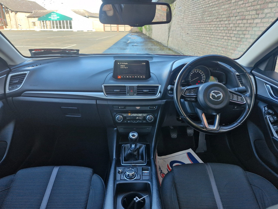 2018 Mazda Mazda3 - image 9