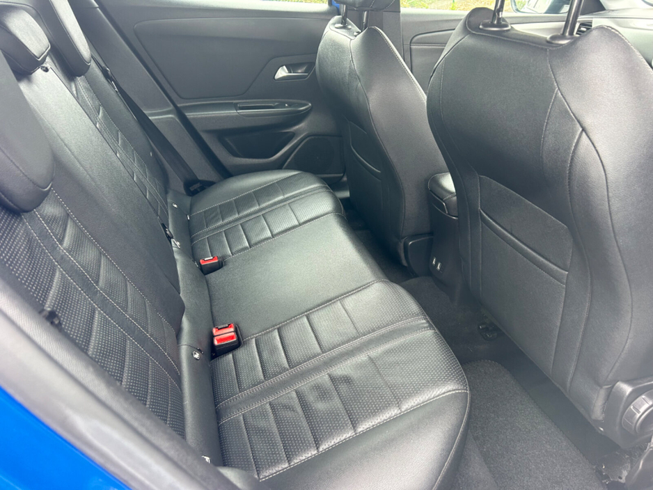 2023 Opel Mokka - image 9