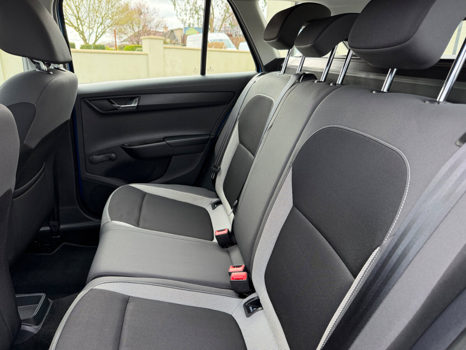 2018 Skoda Fabia - image 18