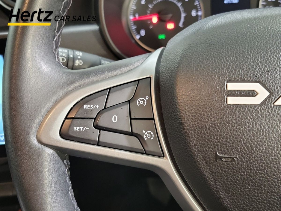 2023 Dacia Duster - image 23