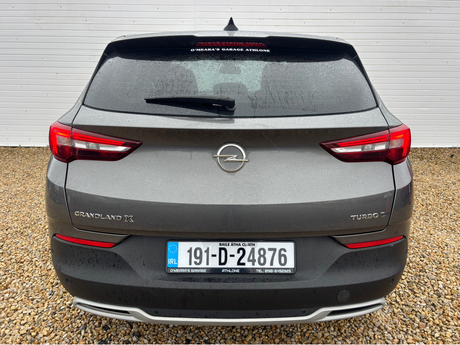 2019 Opel Grandland X SRI 1.5 I T 130PS 4 4DR