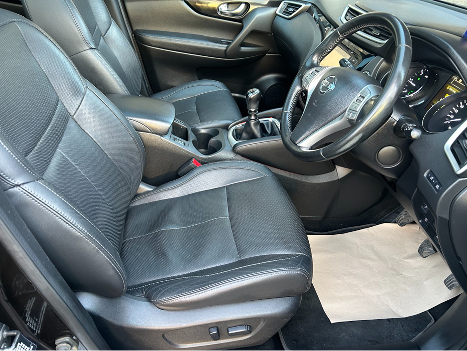 2018 Nissan Qashqai - image 7