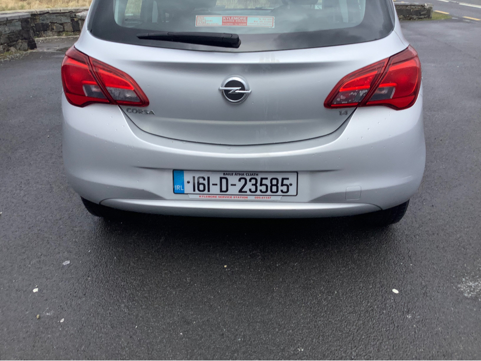 2016 Opel Corsa - image 12