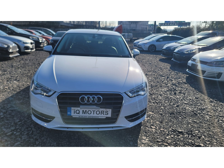 2015 Audi A3 - image 2