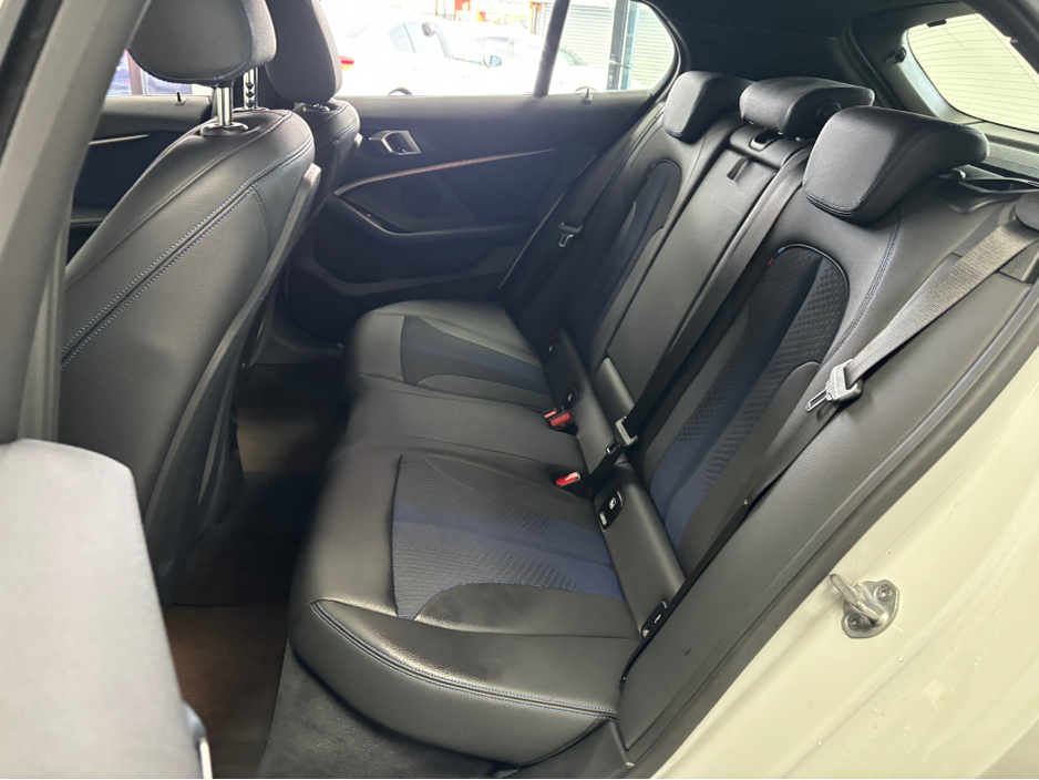 2019 BMW 1 Series - image 16