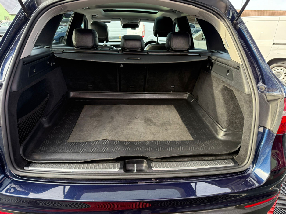 2018 Mercedes-Benz GLC Class - image 27