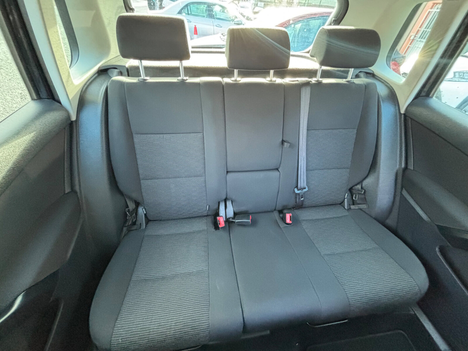 2014 Volkswagen Tiguan - image 27