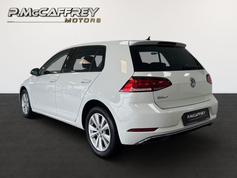 2018 Volkswagen Golf - image 7