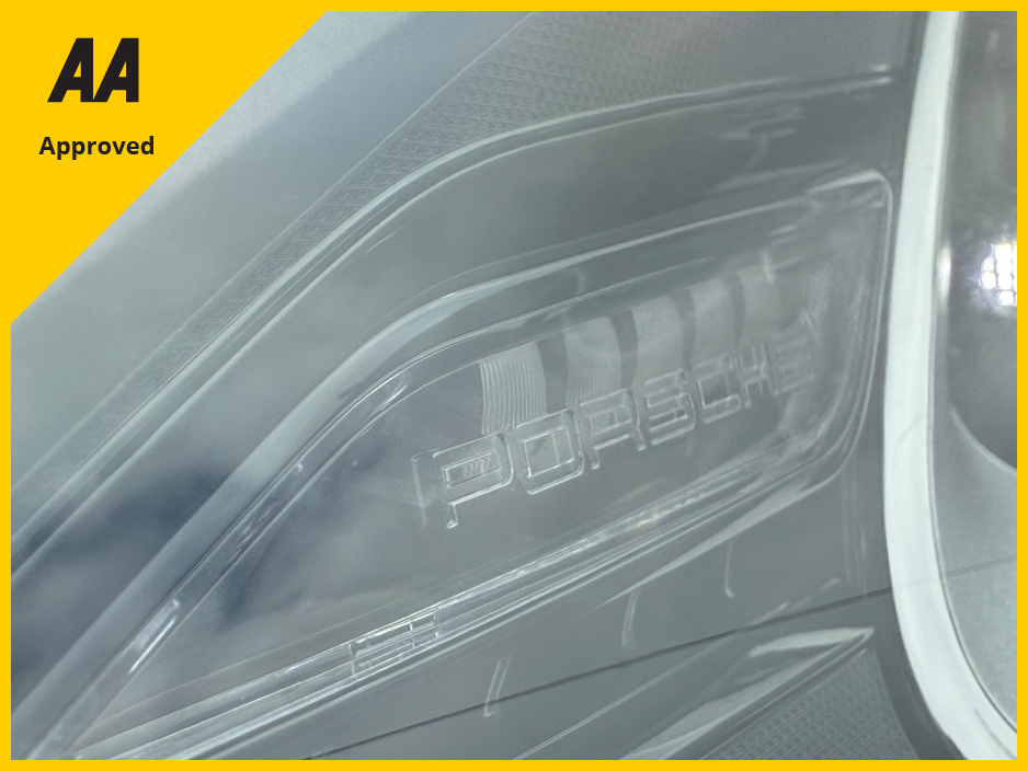 2023 Porsche Cayenne - image 20