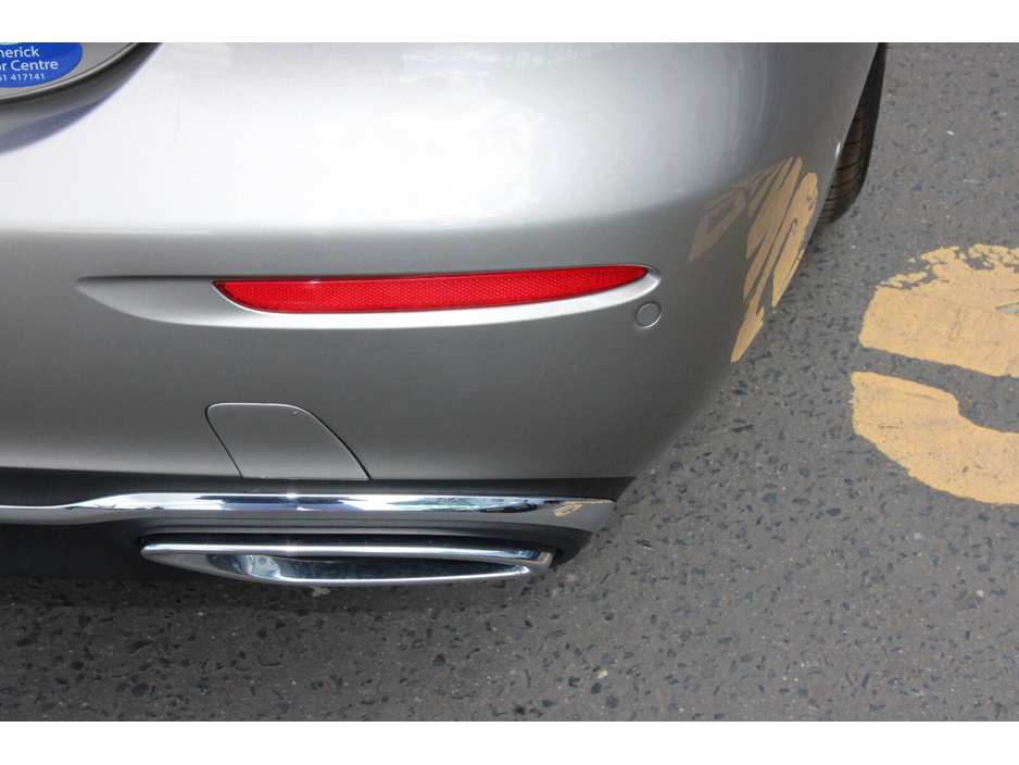 2022 Mercedes-Benz E Class - image 14