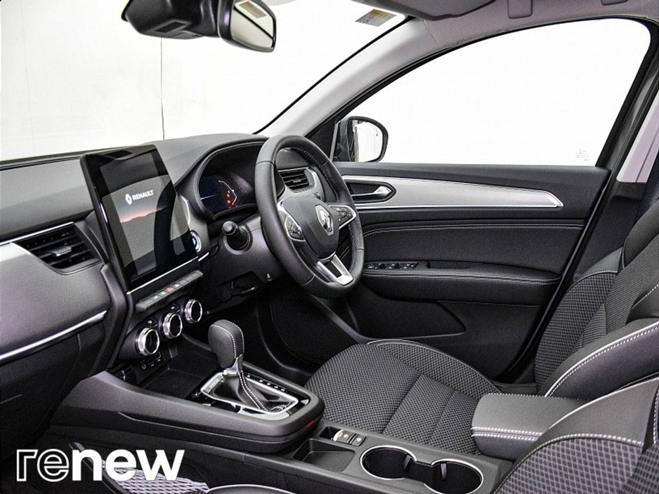 2023 Renault Arkana - image 5