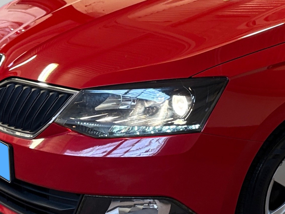 2017 Skoda Fabia AMBITION 1.0 MPI 75HP 4DR €10,500