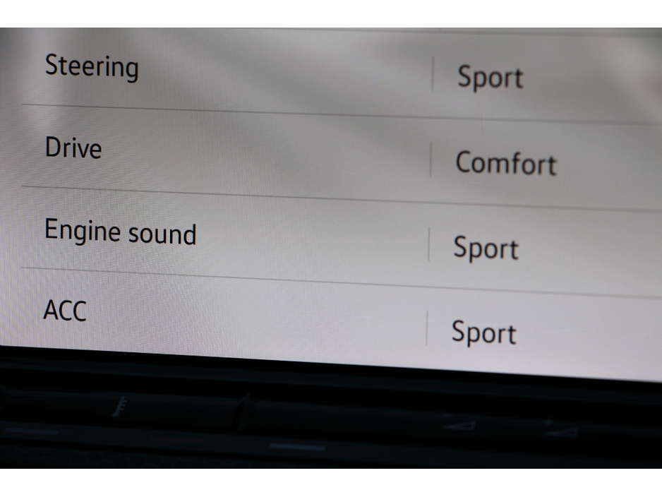 2022 Volkswagen Golf GTD 200Bhp DSG * Winter Pack €30,950