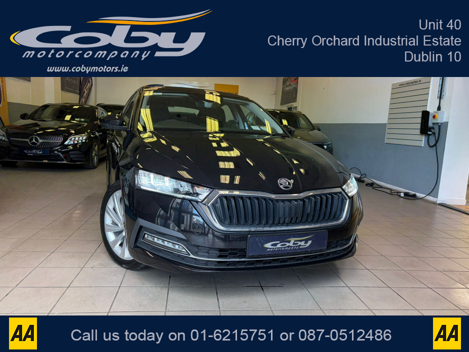2021 Skoda Octavia - image 2