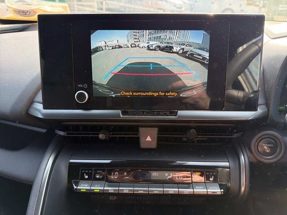 2024 Toyota C-HR - image 14