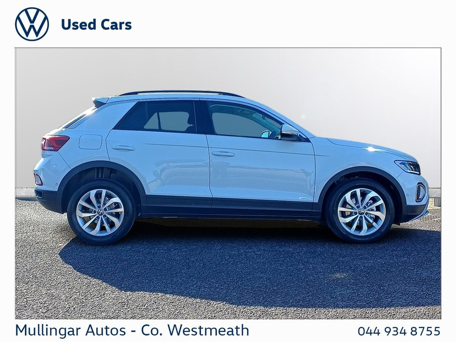 2026 Volkswagen T-Roc - image 11