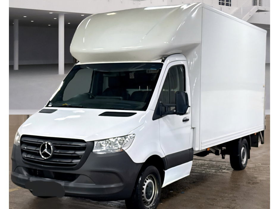 2023 Mercedes-Benz Sprinter - image 2