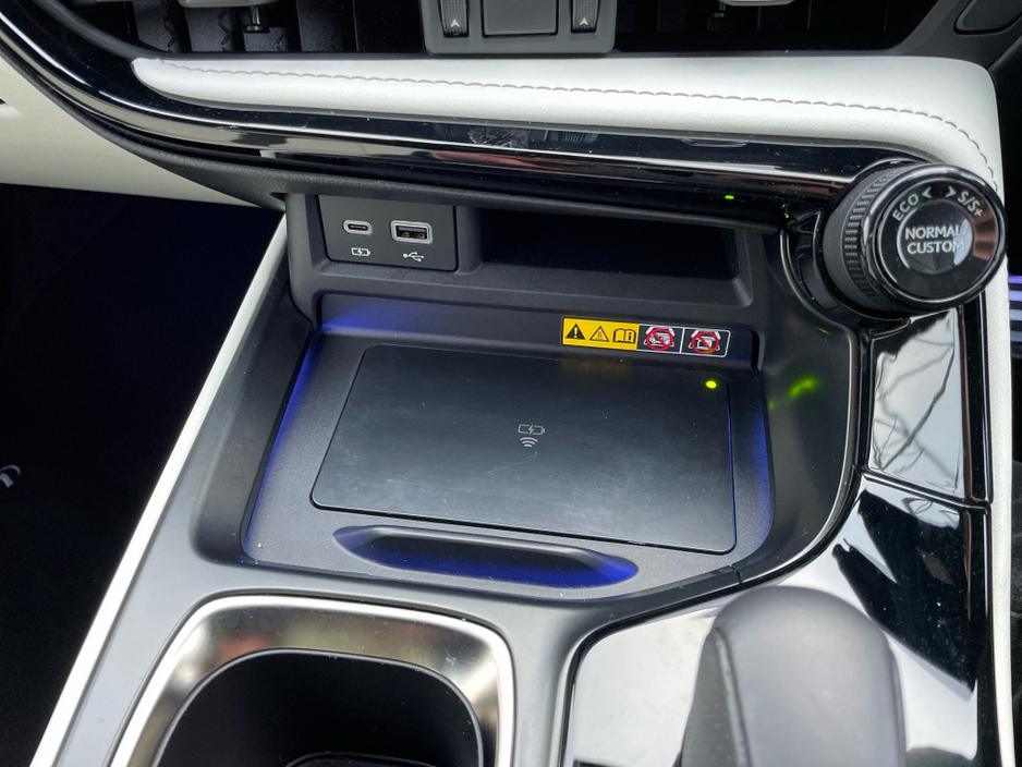 2025 Lexus NX 450 h+ NX 450h+ F-Sport 252 // Remote Central Locking // Heated Mirrors // Power Folding Mirrors // USB Connection // Apple Carplay €74,945