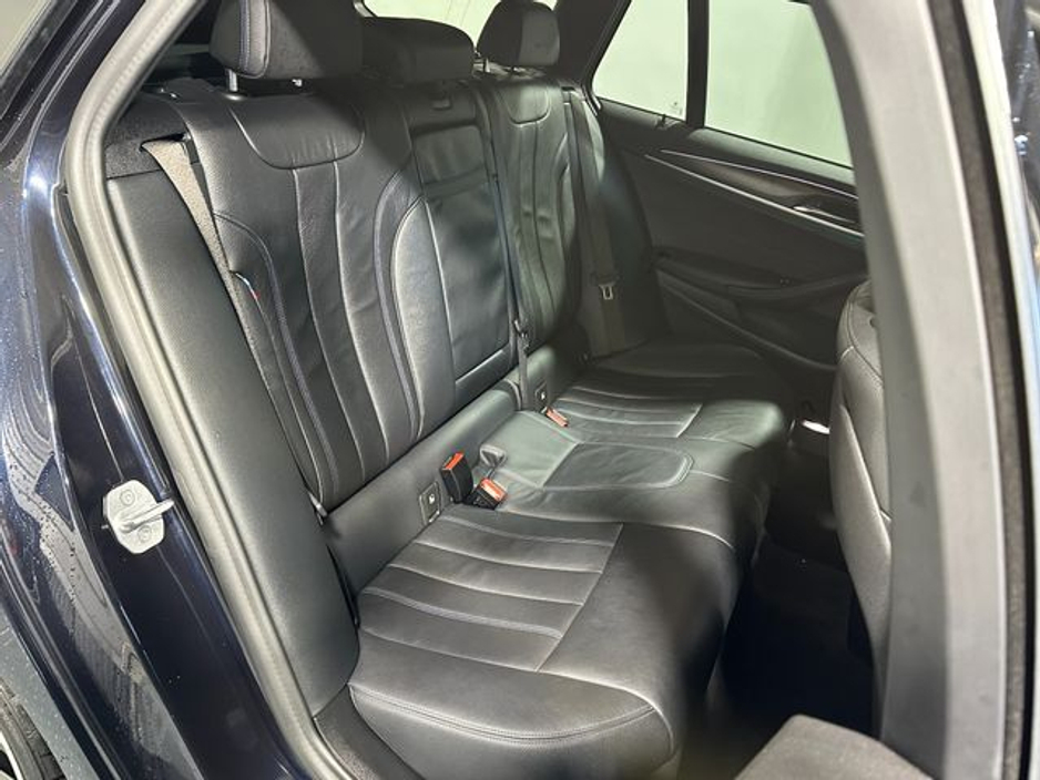 2021 BMW 5 Series 520D M Sport Touring €40,800
