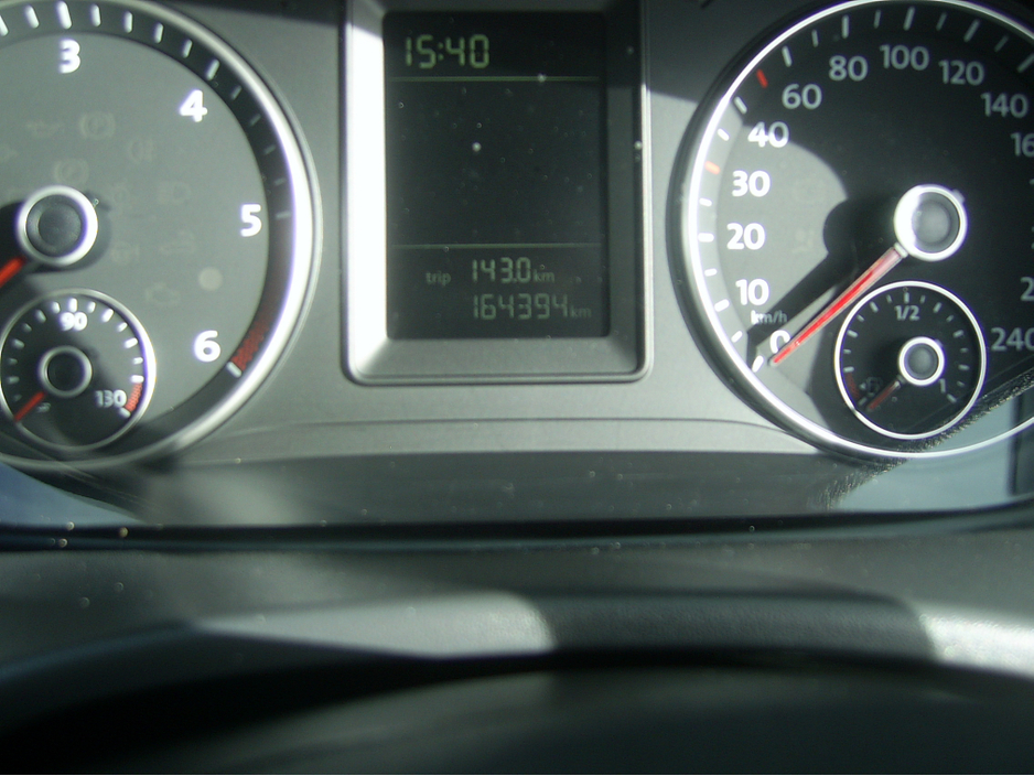 2015 Volkswagen Caddy - image 5