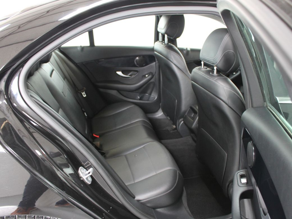 2018 Mercedes-Benz C Class - image 13