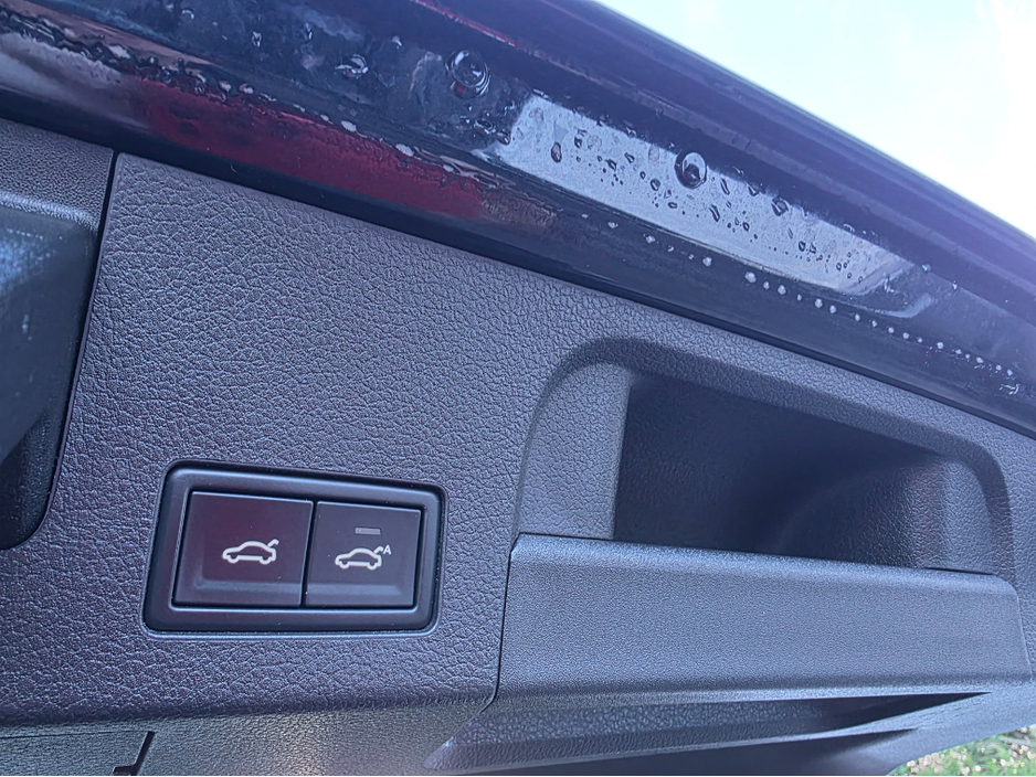 2018 Volkswagen Arteon 2.0 TSI  4 MOTION 280BHP VIRTUAL DASH FULL LEATHER HEATED ELECTRIC SEATS SAT NAV CARPLAY ANDROID AUTO BLIND SPORT PARKING SENSORS SELF PARKING ASSIST 360 CAMERA €27,500