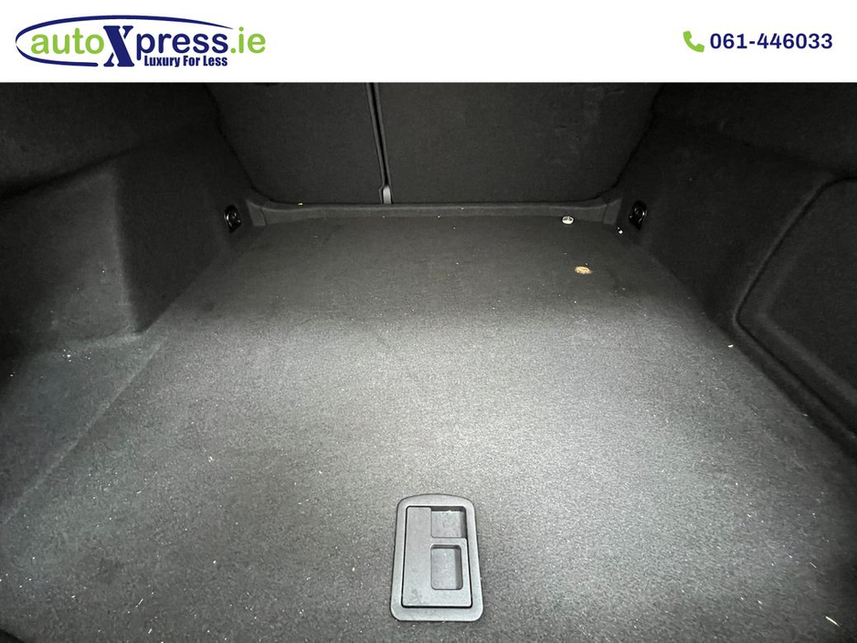 2017 Audi A3 - image 10