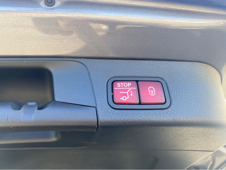 2020 Mercedes-Benz GLB - image 21