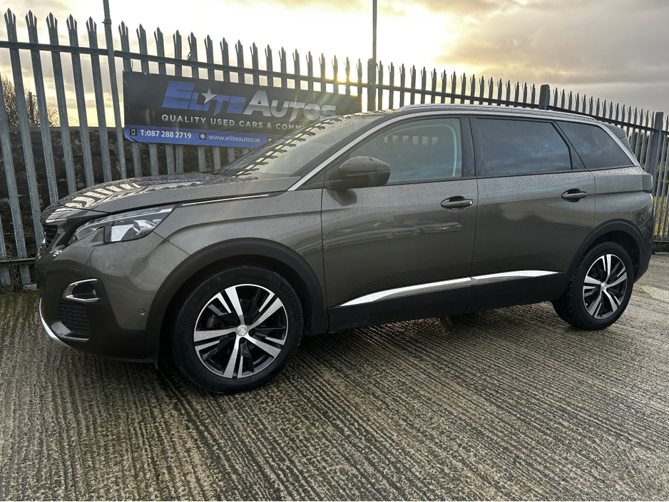 2020 Peugeot 5008 7 seater automatic sunroof high spec €29,995
