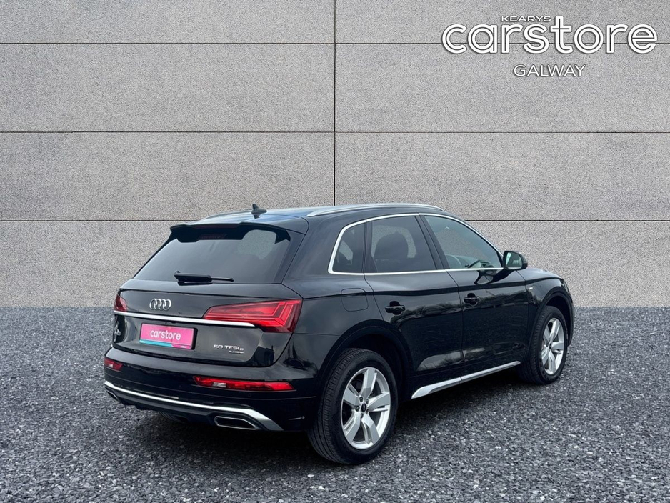 2022 Audi Q5 - image 3
