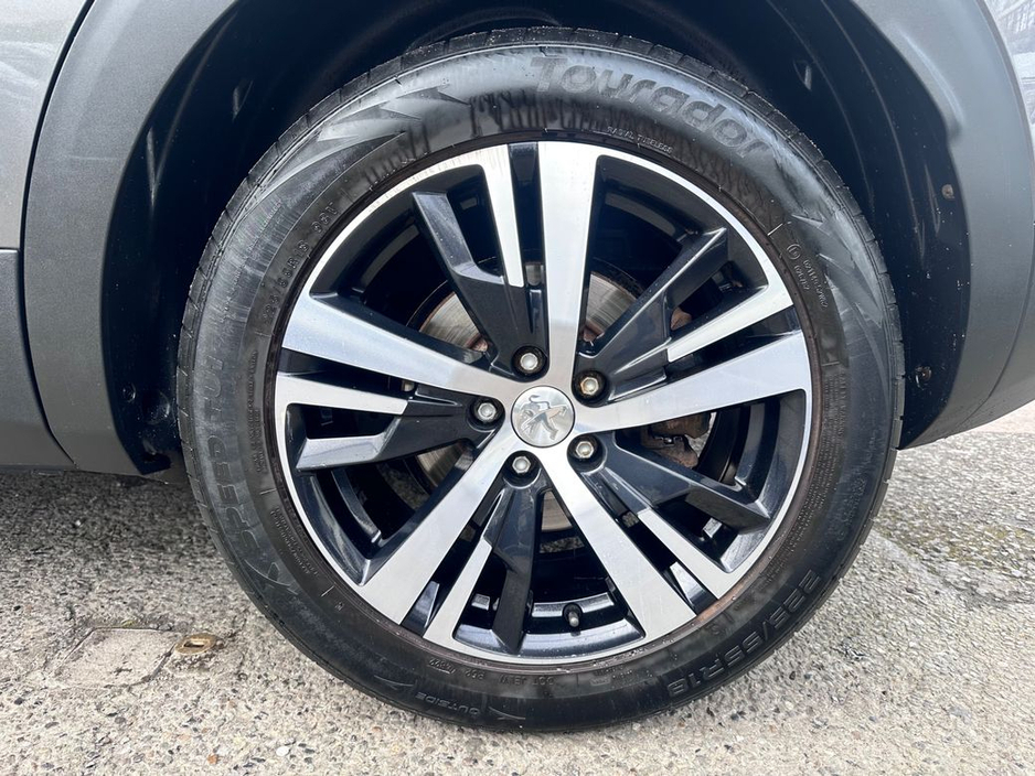 2019 Peugeot 3008 - image 35