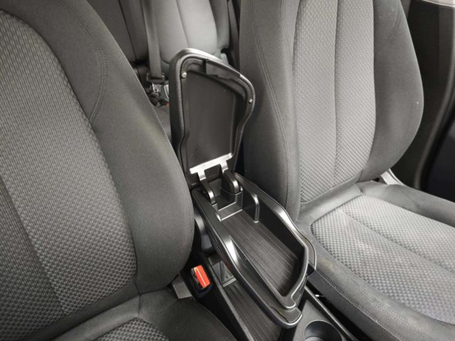 2016 BMW 2 Series Gran Tourer - image 47