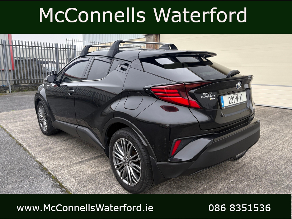2022 Toyota C-HR - image 5