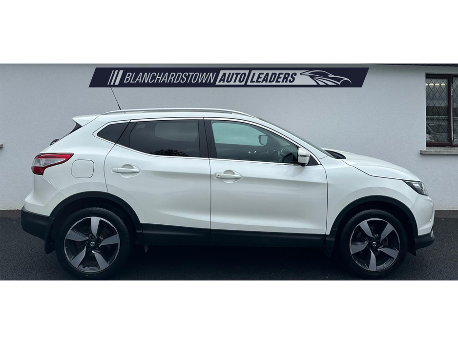 2017 Nissan Qashqai - image 9