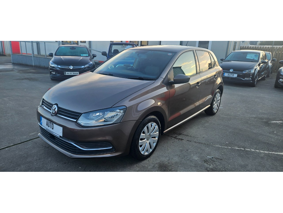 2015 Volkswagen Polo - image 17
