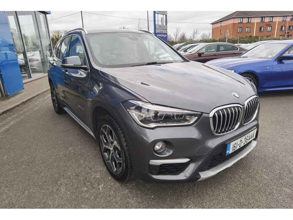 2016 BMW X1 - image 3