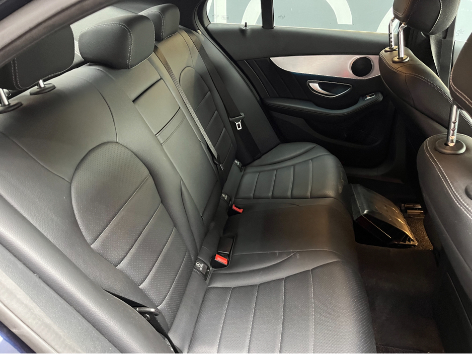 2018 Mercedes-Benz C Class - image 12