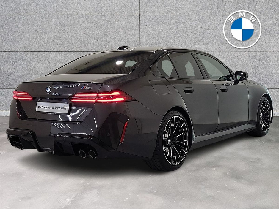 2025 BMW M5 M5 Phev Auto Entry 4.4 727 xDrive 22.1 kWh PHEV 197BHP /145 kw Step-tronic Auto Start/Stop