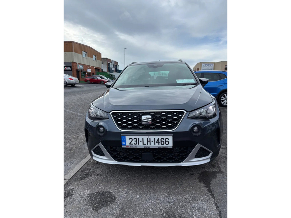2023 SEAT Arona - image 2