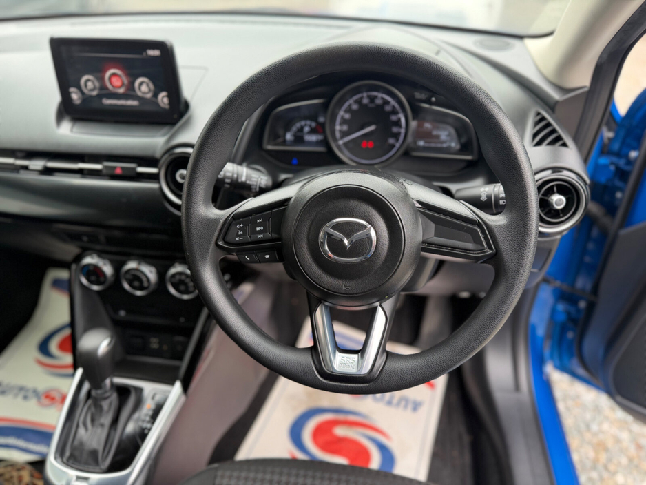 2017 Mazda Demio - image 17