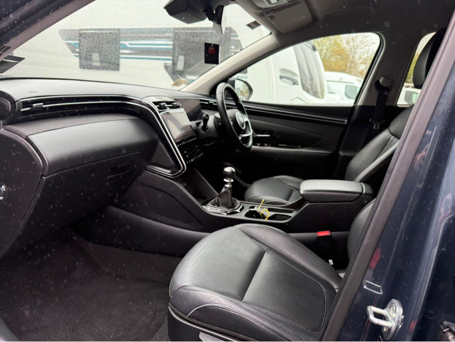 2022 Hyundai Tucson - image 24