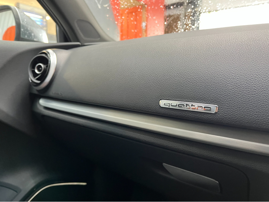 2015 Audi S3 - image 17