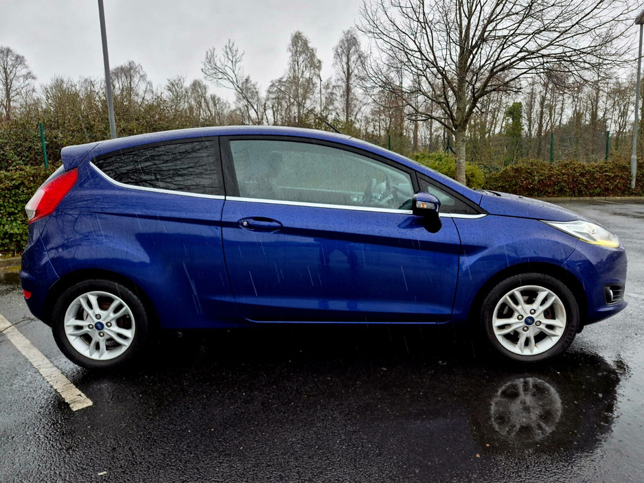 2017 Ford Fiesta - image 16